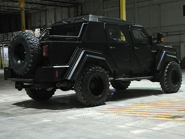 Пробки не помеха для нового Terradyne Gurkha